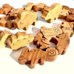 Wooden Animal figurines toys set - glamorwood