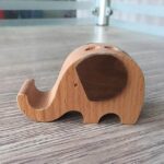 Elephant-Shaped Cell Phone Stand for Desk with Pen Holder - glamorwood