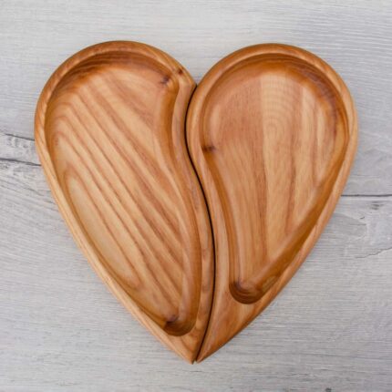 heart shaped plates - glamorwood
