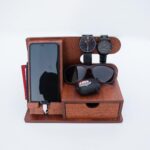 wooden docking station - glamorwood
