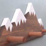 Snowy Mountain Peak Wall Pegs - glamorwood