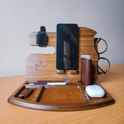 Wood Phone Docking Station - glamorwood